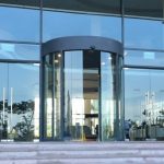 cua-vong-cung-tu-dong-Vu-Hoang